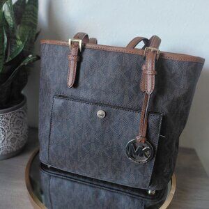 Micahel kors handbag